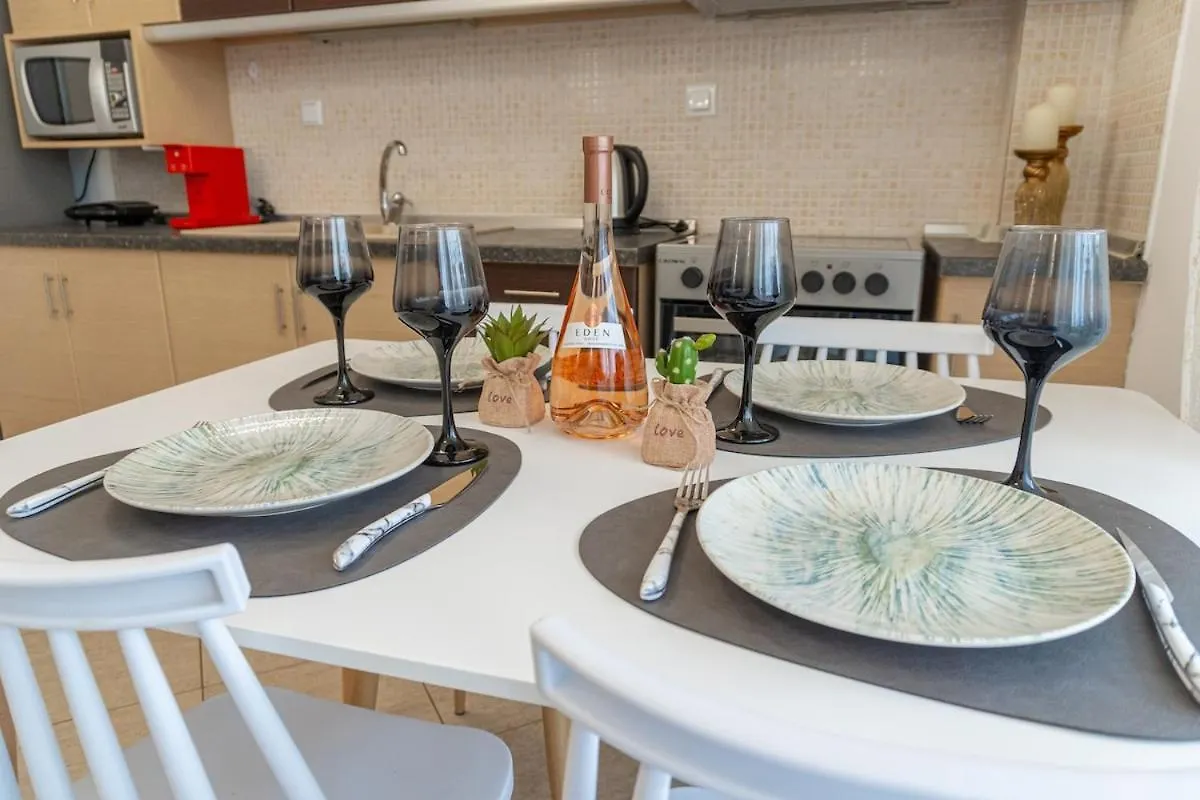 Sissy Apartment By Booking Kottas Nea Kallikrateia