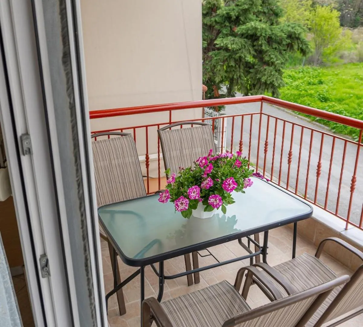 Sissy Apartment By Booking Kottas Nea Kallikrateia